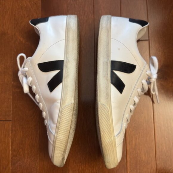 Veja Camp Black/White Sneakers - Picture 1 of 7